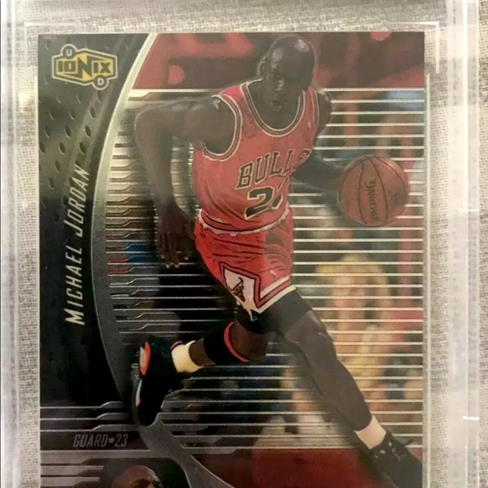 1998-99 Upper Deck Ionix #1 Micheal Jordan HOF BCCG 10 Gem